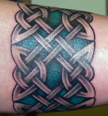 Celtic Knot Armband Tattoo